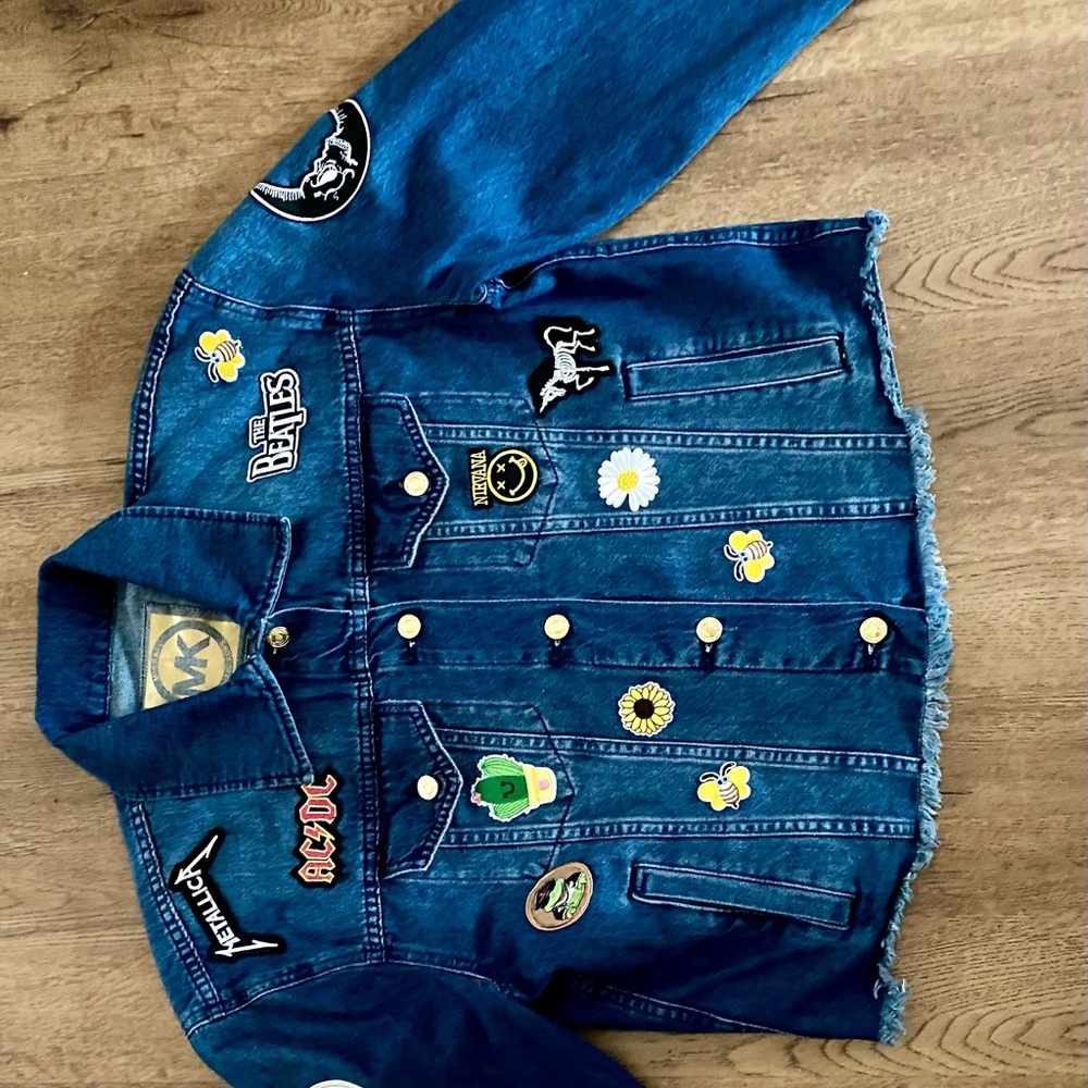 Jeans jacket nicely patched